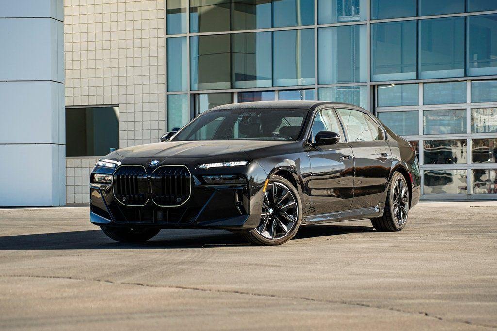 BMW 760i 2025